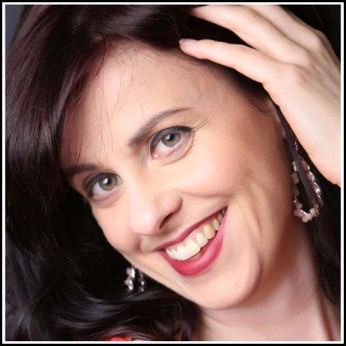 Emma Lyons discussing money blocks, self-sabotage, and trauma healing with Rose Davidson on Talking with the Experts podcast